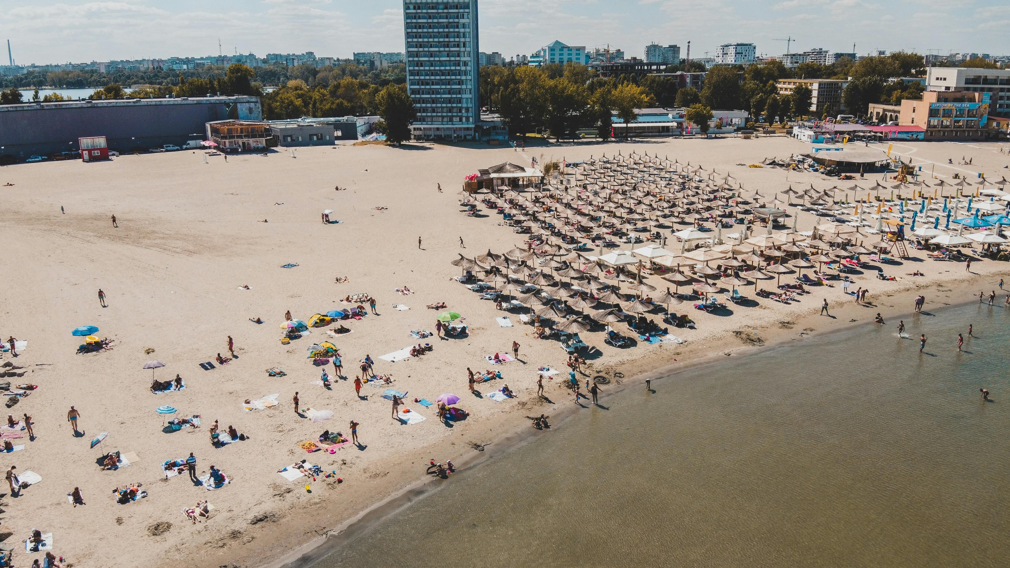 Vacanța de vară cu copiii: destinații accesibile în România în 2026