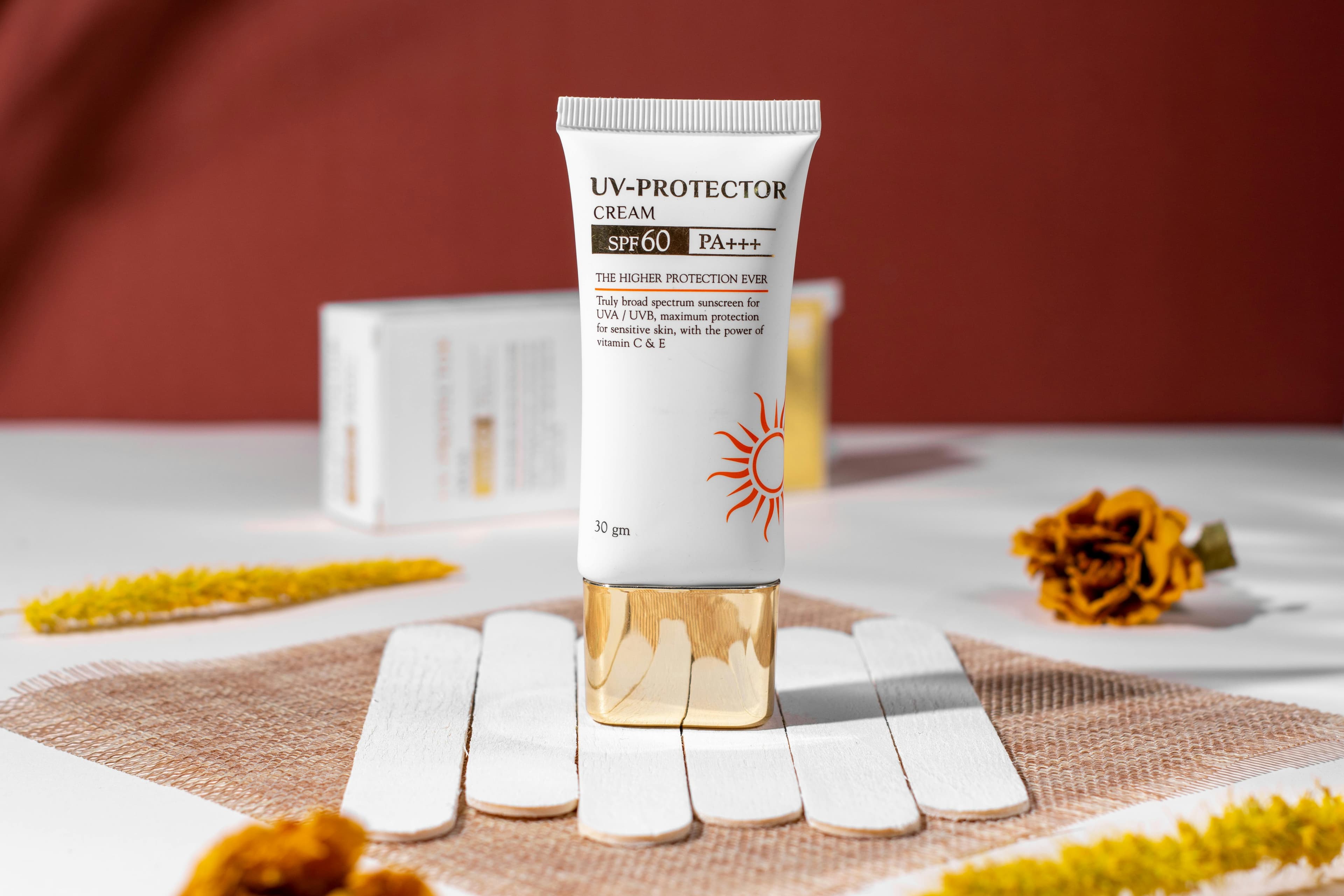 SPF zilnic în mai: de ce nu mai e opțional și ce produse sunt disponibile în România