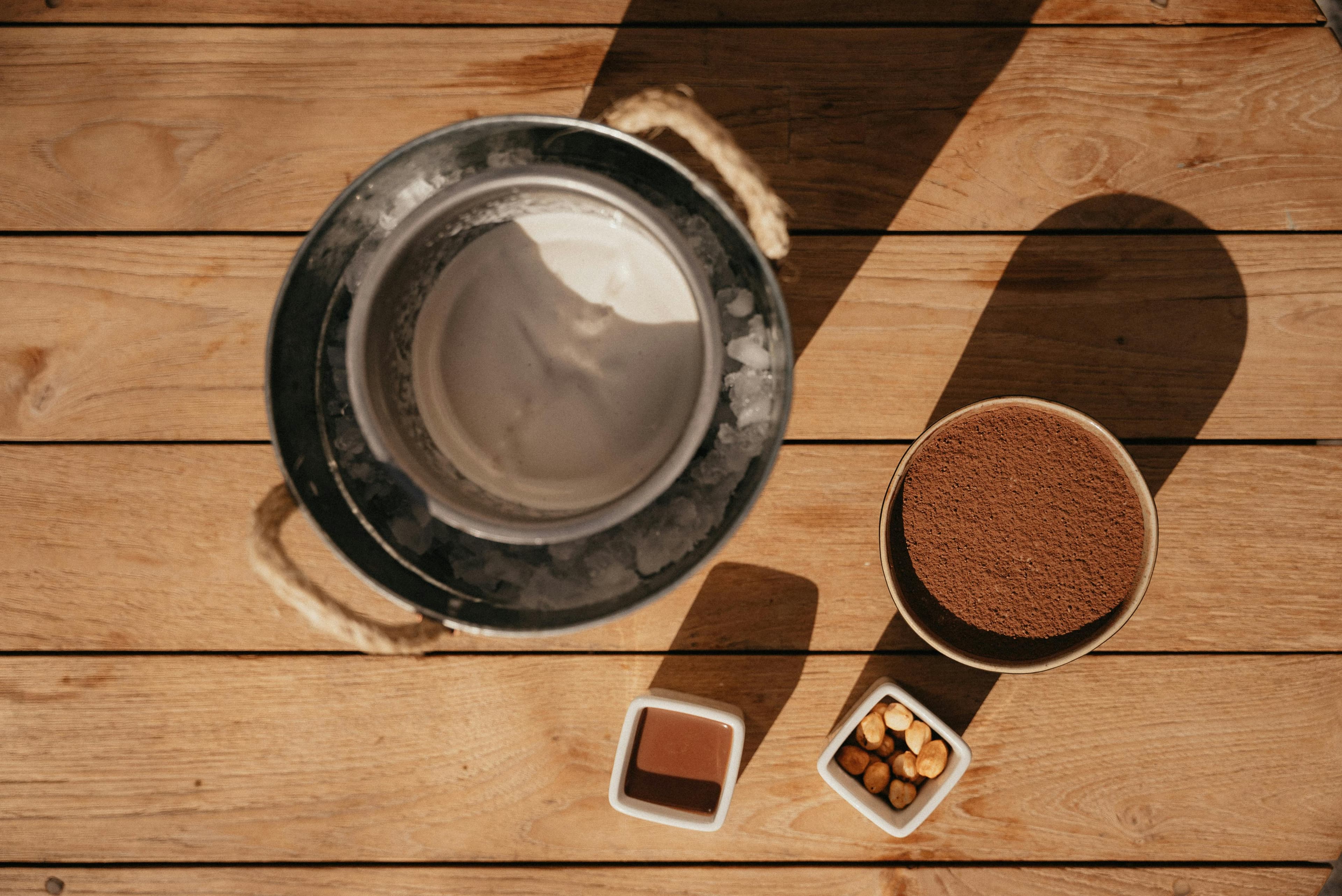 Cum faci înghețată de casă fără mașină: 3 rețete cu 3 ingrediente