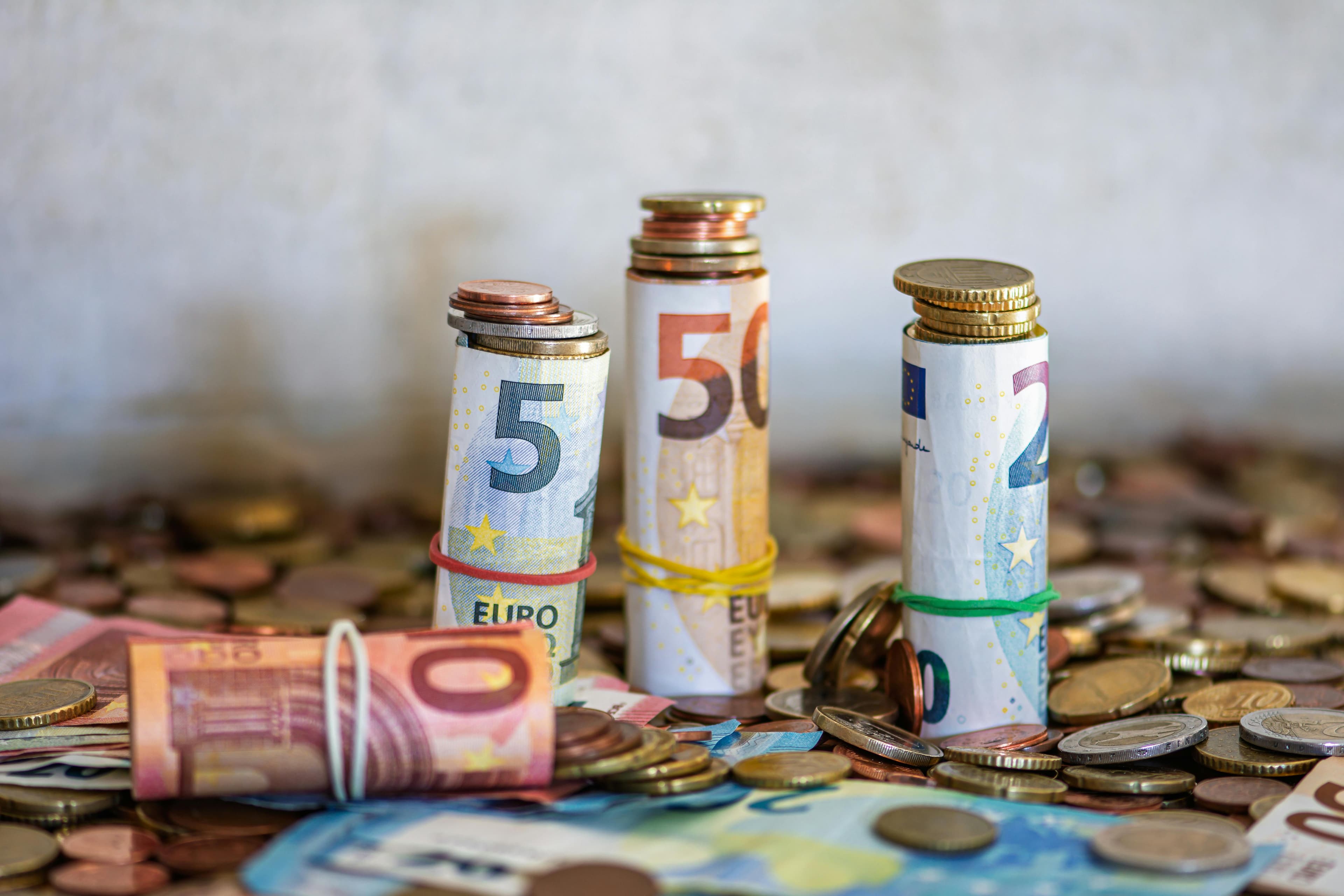 Copilul și banii: cum îl înveți de mic ce înseamnă economiile și cheltuielile