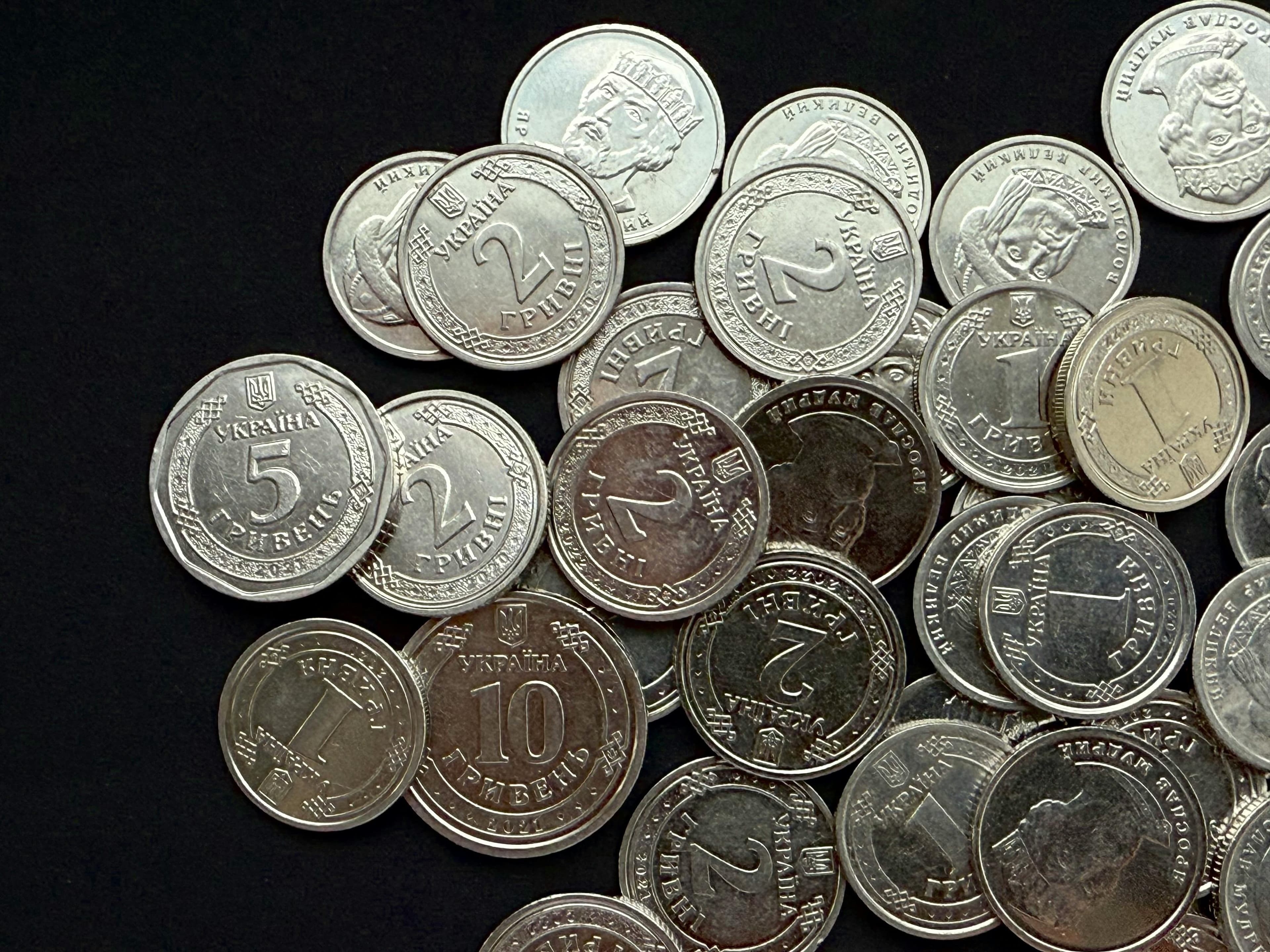 Cum să explici copilului conceptul de bani și valoarea muncii de la 5 ani