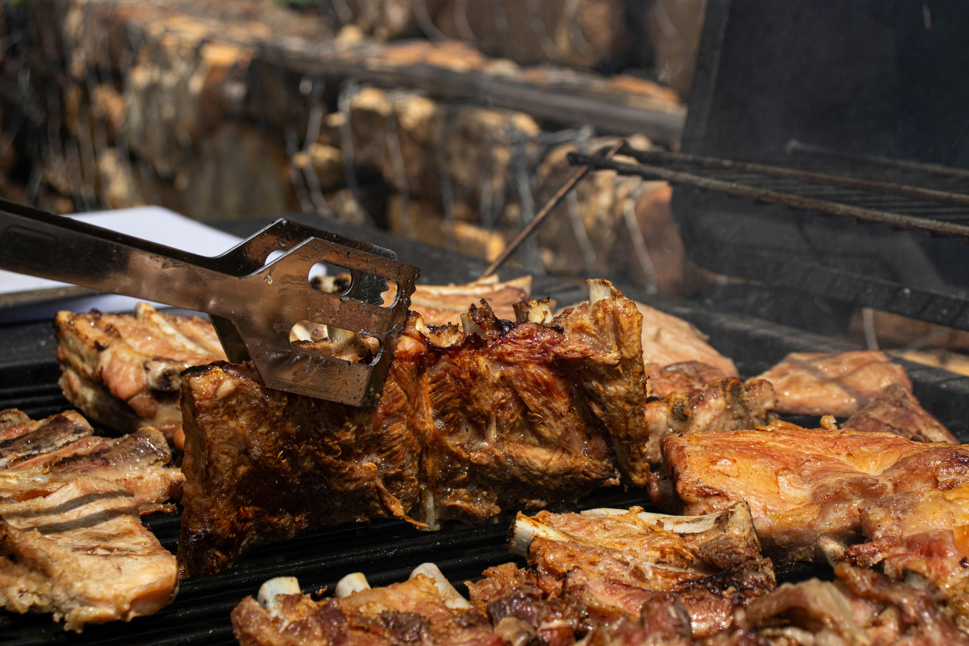 Grătar de 1 Mai: marinată perfectă pentru coaste de porc pas cu pas
