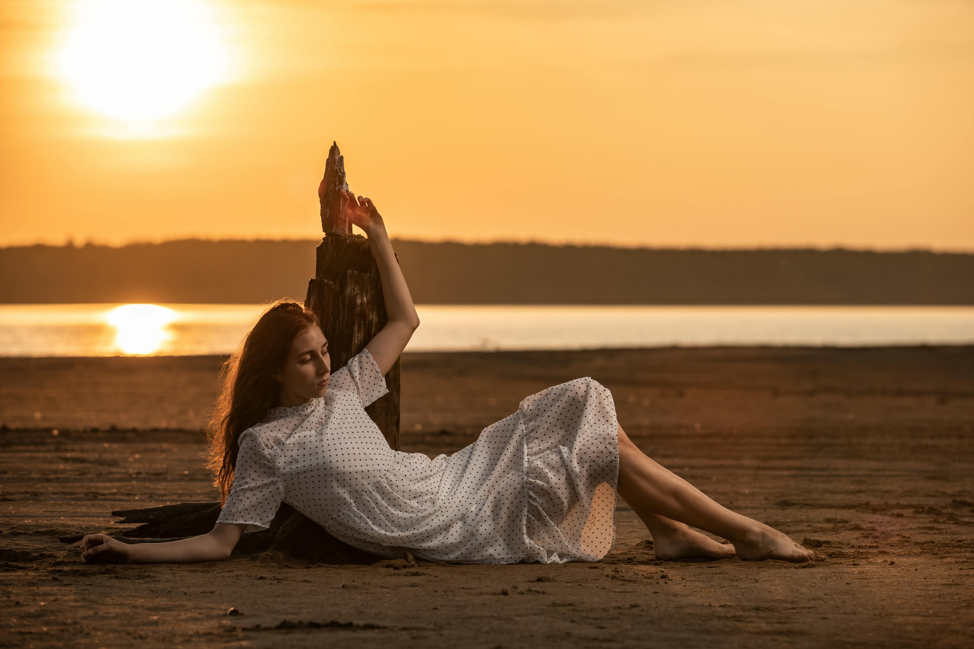 Cum să îți alegi rochia de vară perfectă în funcție de siluetă