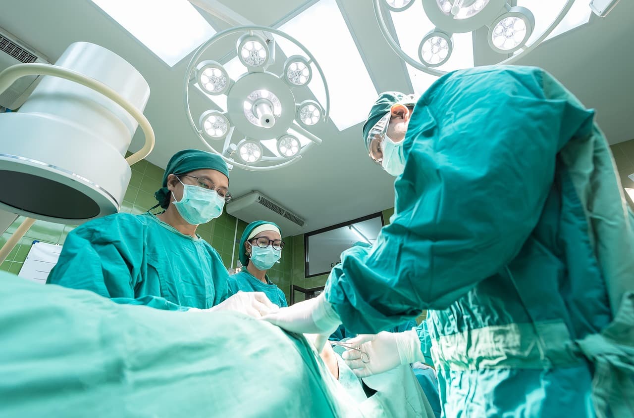 Actorul Moshe Kasher, diagnosticat cu cancer la amigdale